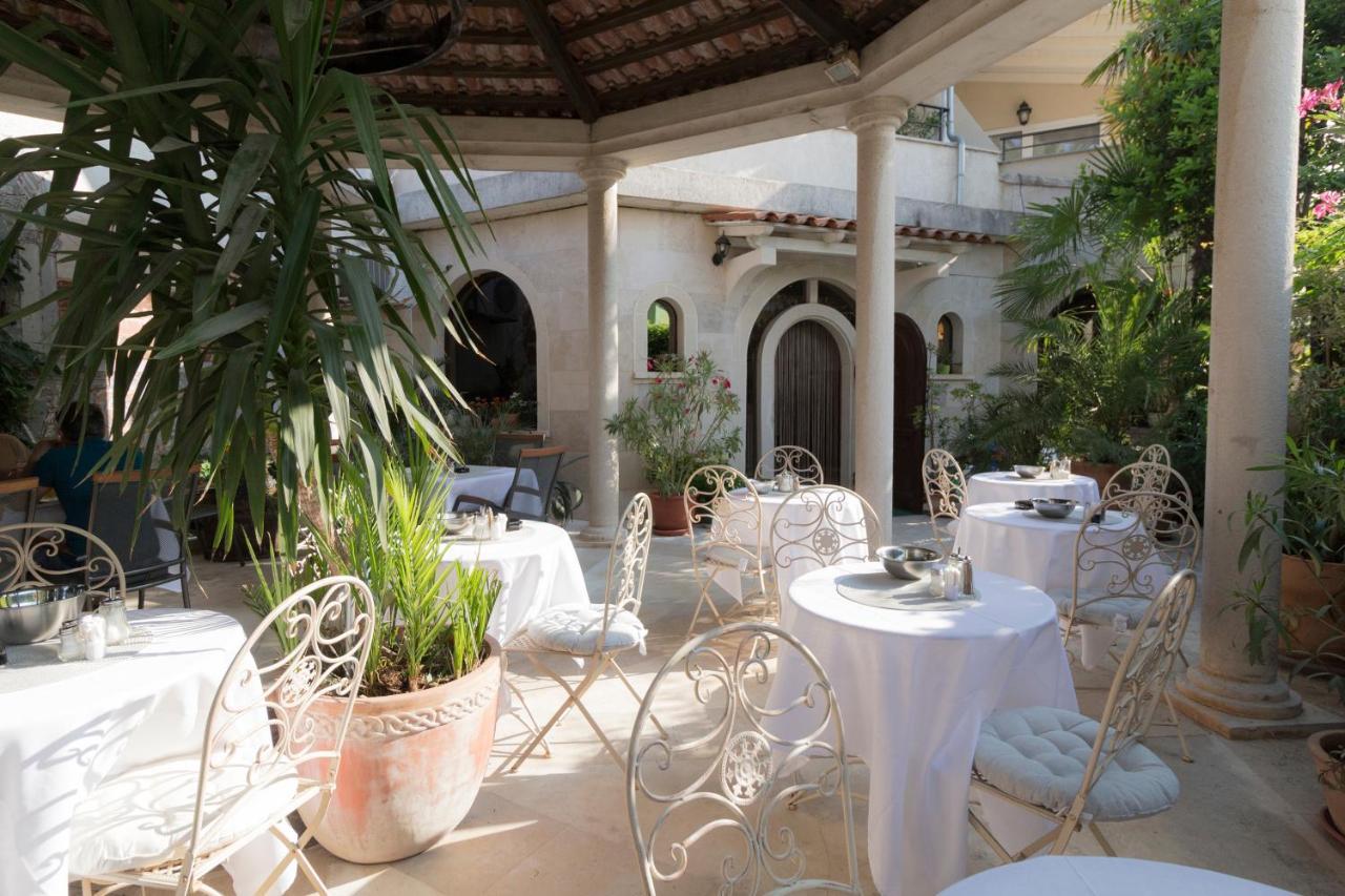 Rooms And Apartments Palma B&B Медулин Екстериор снимка
